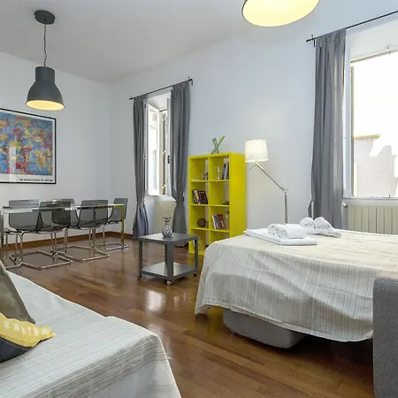 San Pietro Modern Apartment Rome